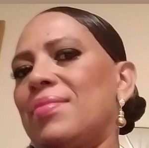 Meet your Posher, Sophia